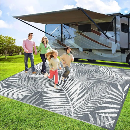 Cool Gray Outdoor Reversible Plastic Straw Rug