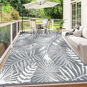 Cool Gray Outdoor Reversible Plastic Straw Rug