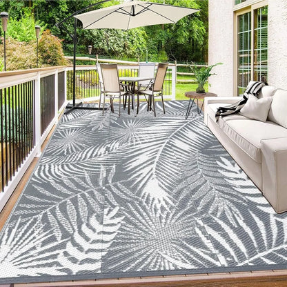 Cool Gray Outdoor Reversible Plastic Straw Rug