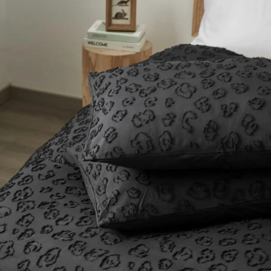 Queen Size, Soft Microfiber Duvet Cover with Button Closure and 2 Pillowcases