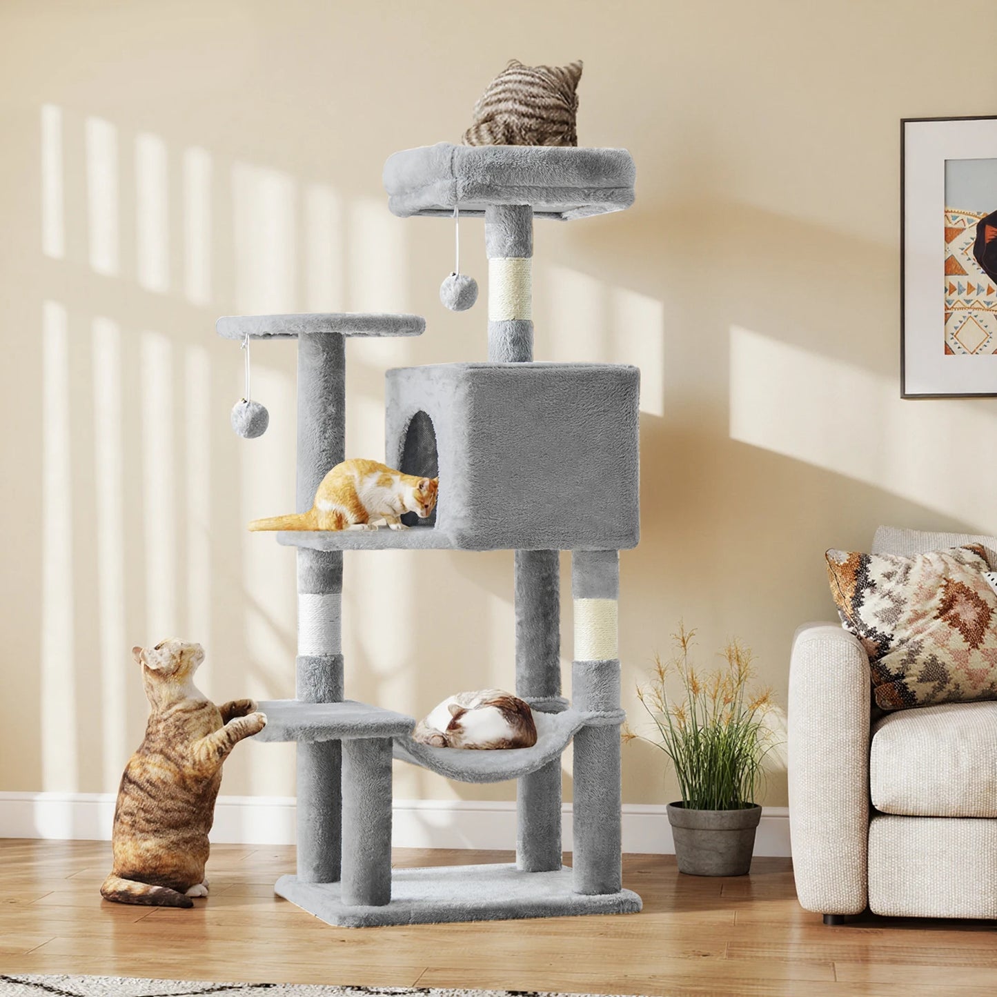 44In Tall Multi-Cat Climbing Tower With Scratching Posts